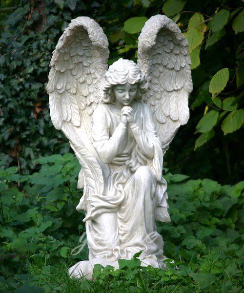 Kneeling pray angel marble statue figurines for decoration